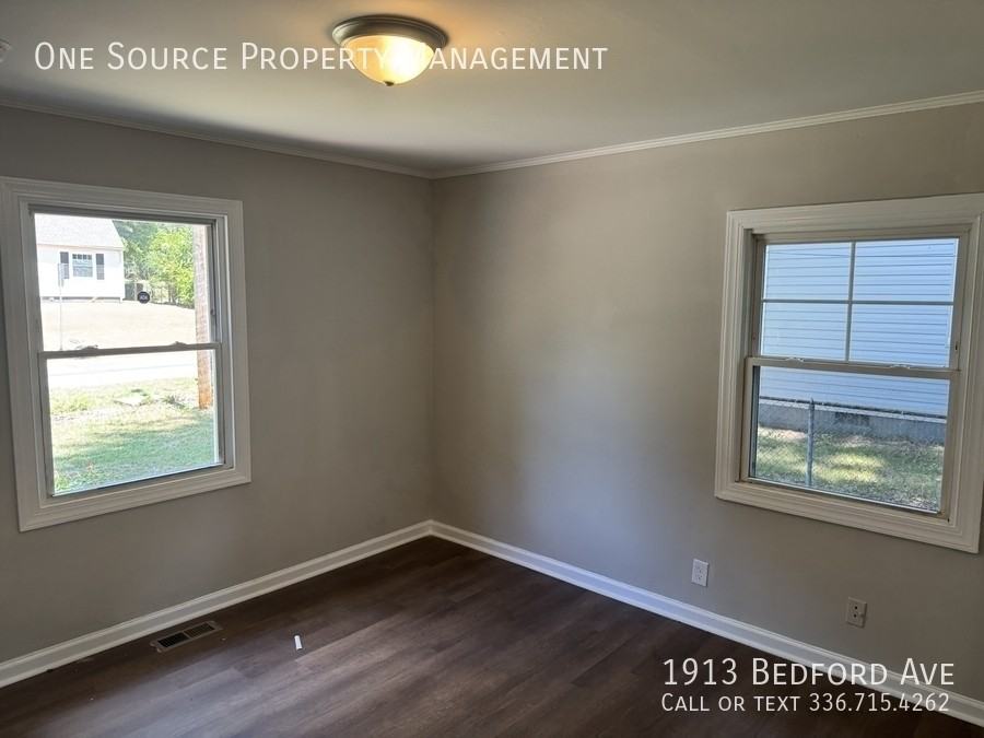 1913 Bedford St - Photo 5 of 7