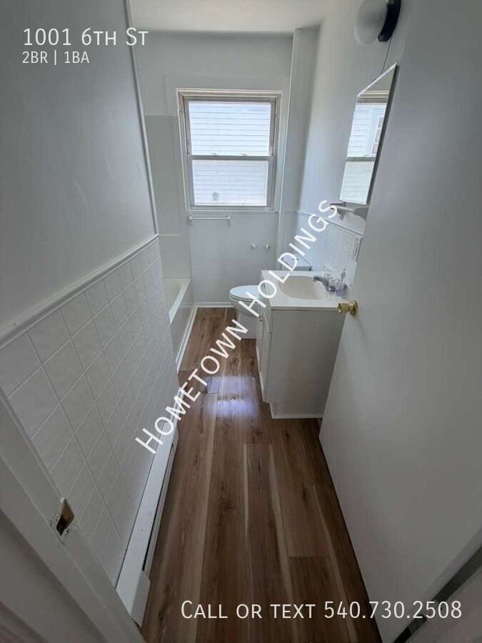 1001 6th St - Photo 6 of 18