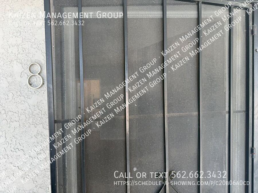 5471 Linden Ave #8 - Photo 2 of 9