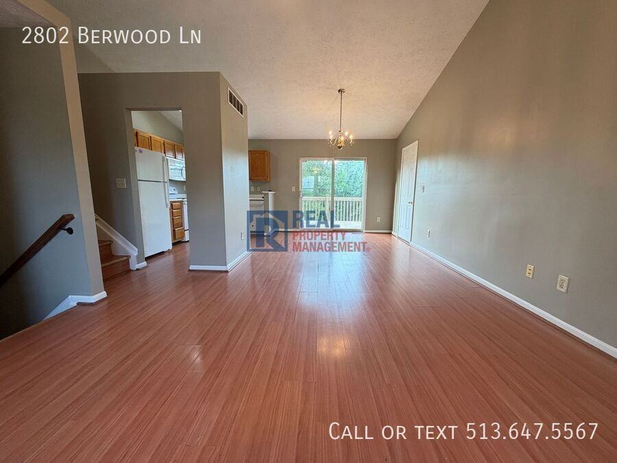 2802 Berwood Ln - Photo 3 of 23