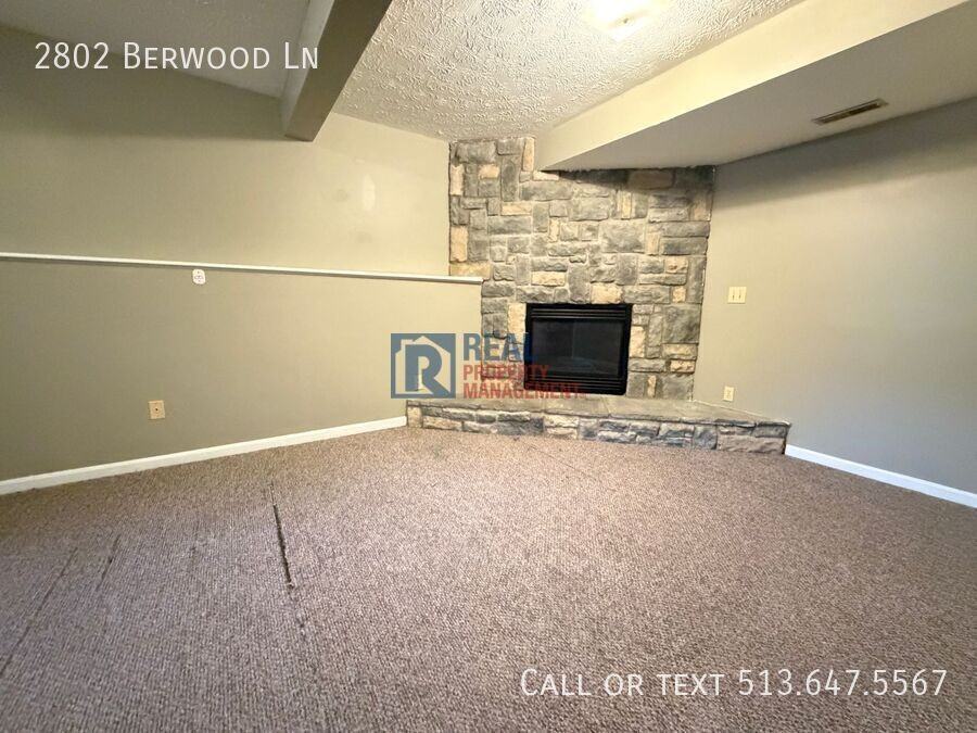 2802 Berwood Ln - Photo 6 of 23