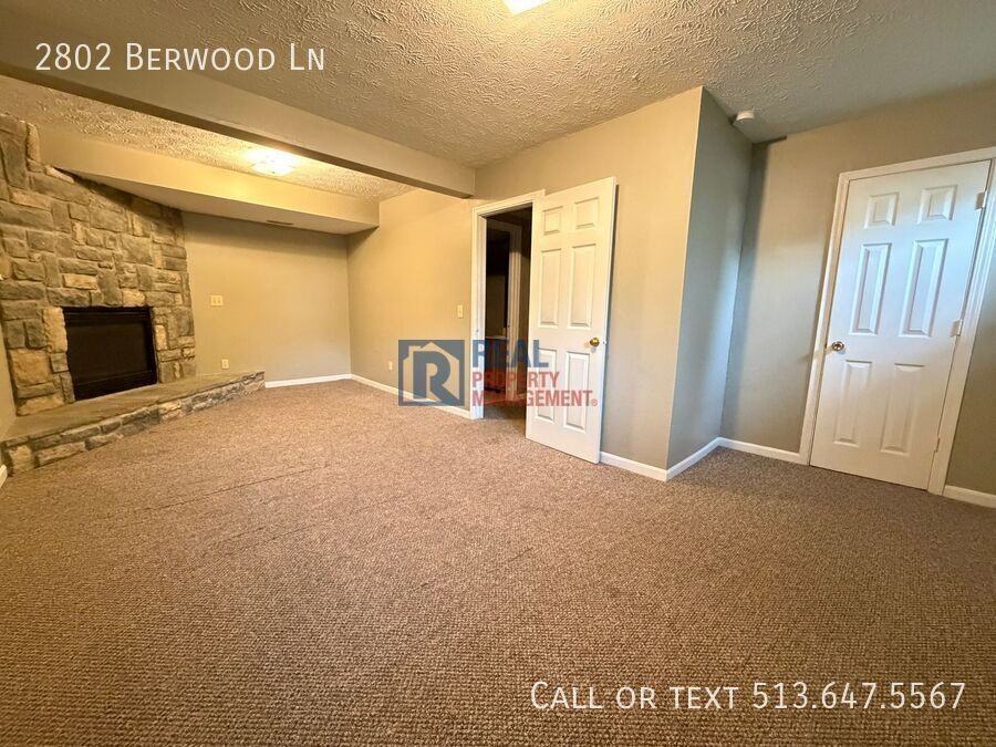 2802 Berwood Ln - Photo 7 of 23