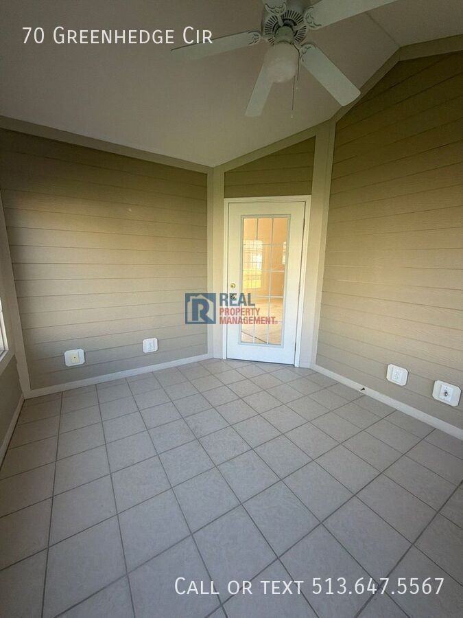 70 Greenhedge Cir - Photo 4 of 35