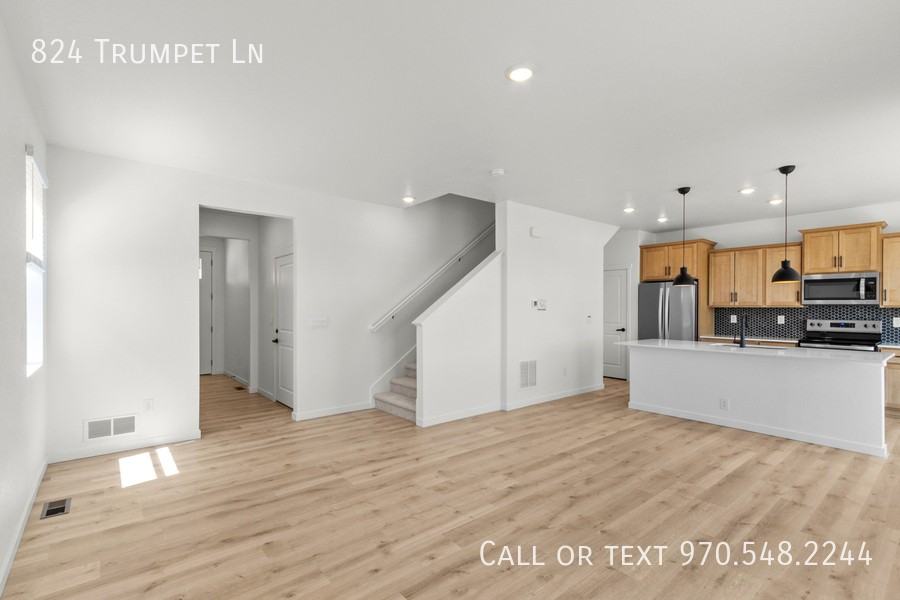 824 Trumpet Ln - Photo 7 of 26