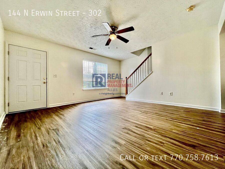 144 N Erwin St #302 - Photo 2 of 10
