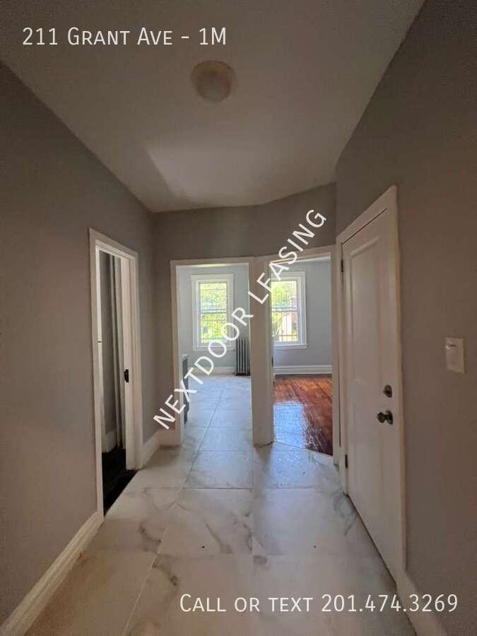 211 Grant Ave #1M - Photo 6 of 9