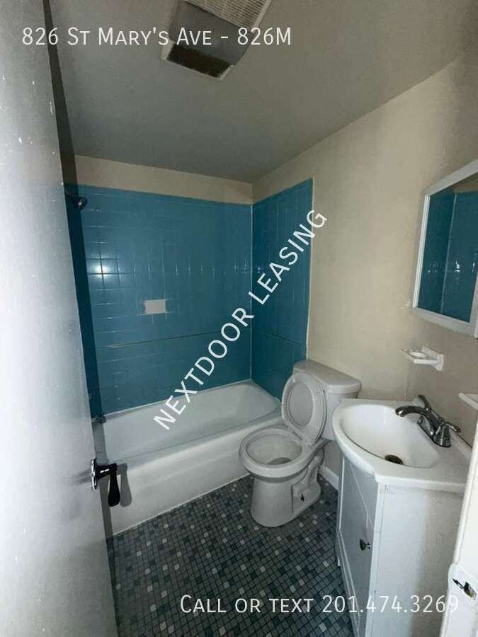 826 Saint Marys Ave #826M - Photo 2 of 12