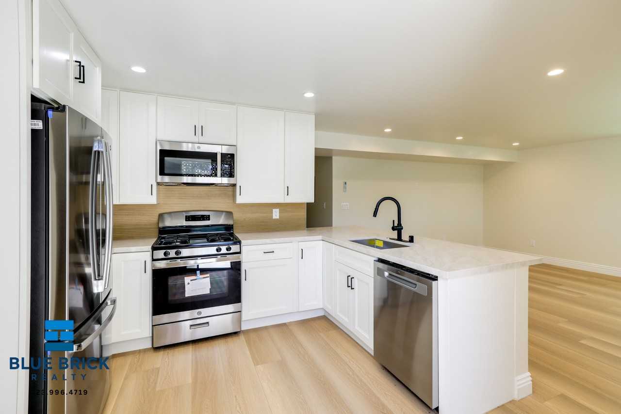 1405 N Normandie Ave #8