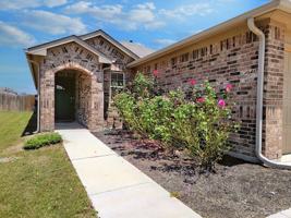 featured image of 1308 Fairhaven Gtwy