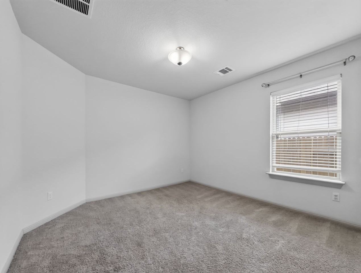 125 Caterpillar Ln - Photo 6 of 48