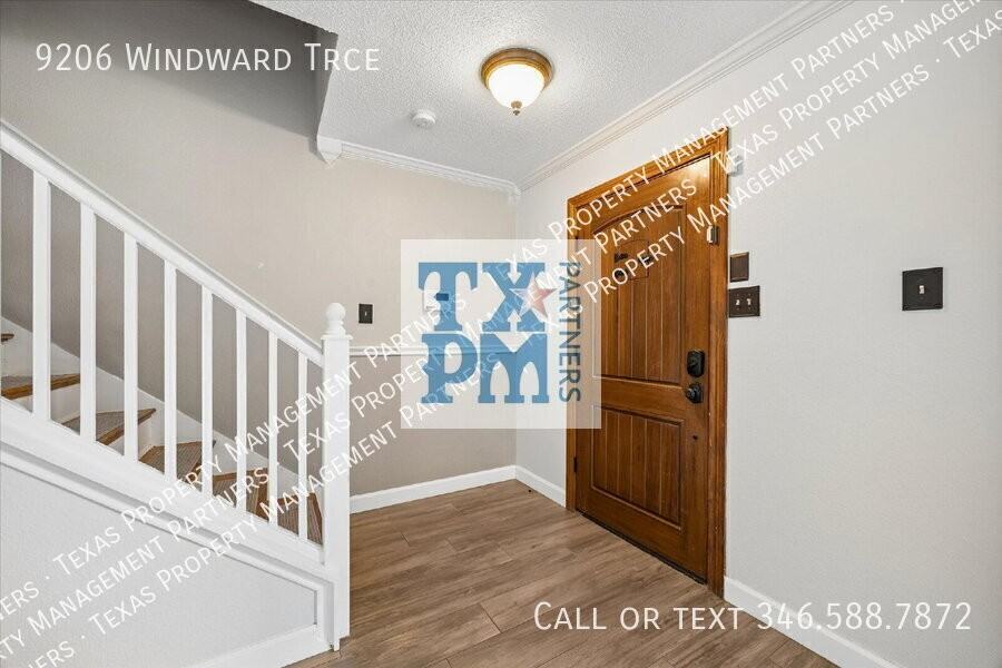 9206 Windward Trce - Photo 3 of 29