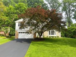 featured image of 404 Onondio Cir Se