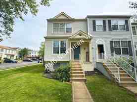 301 Bridle Crest Sq Ne - Photo 1 of 1