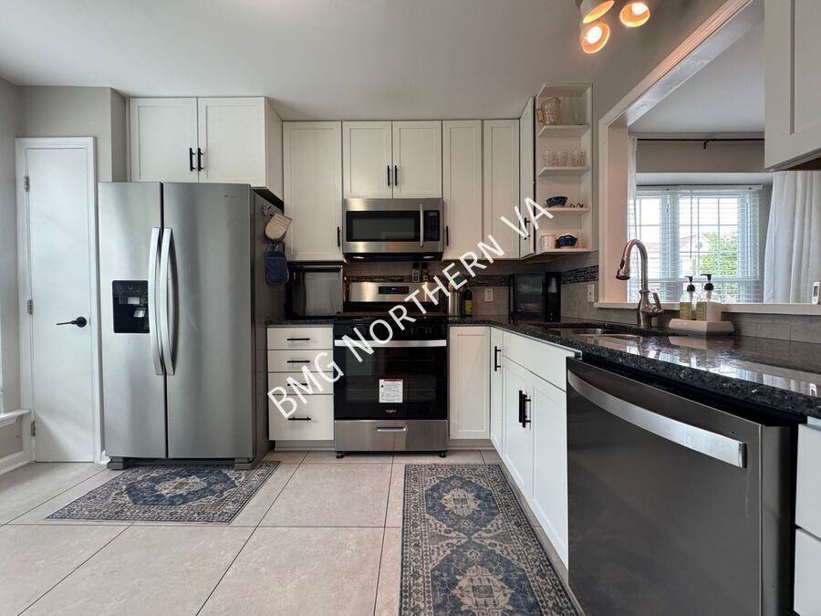301 Bridle Crest Sq Ne - Photo 5 of 23