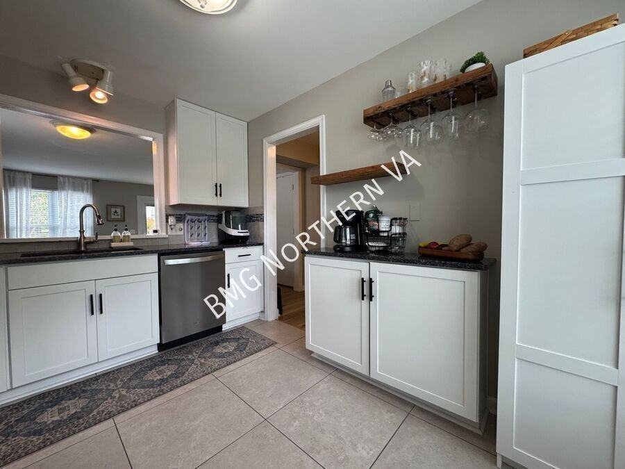 301 Bridle Crest Sq Ne - Photo 6 of 23