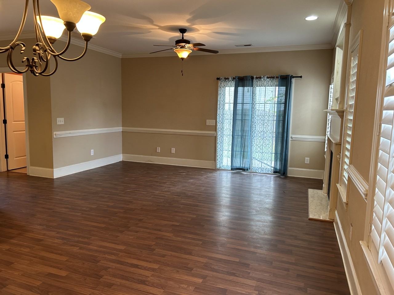 1629 Brook Hollow Dr #A - Photo 4 of 36