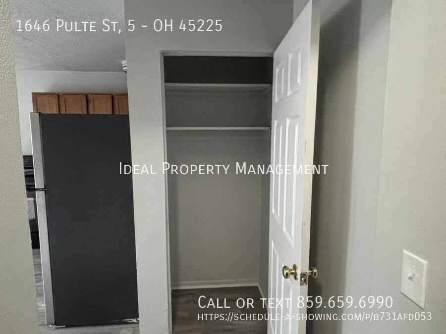 1646 Pulte St - Photo 7 of 8