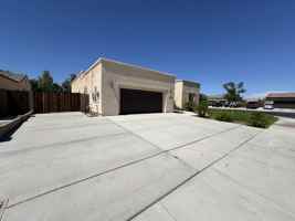 featured image of 5688 E 39th Pl
