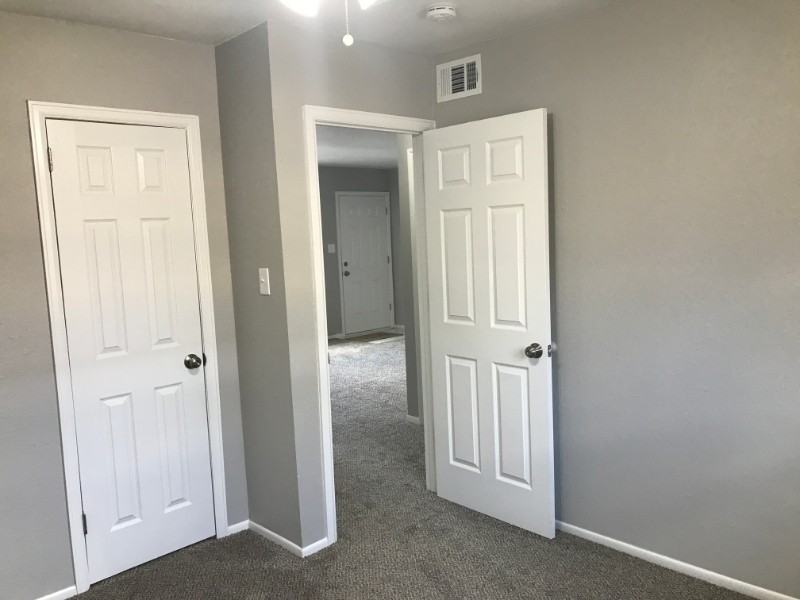 824 Santa Fe St #2 - Photo 6 of 10
