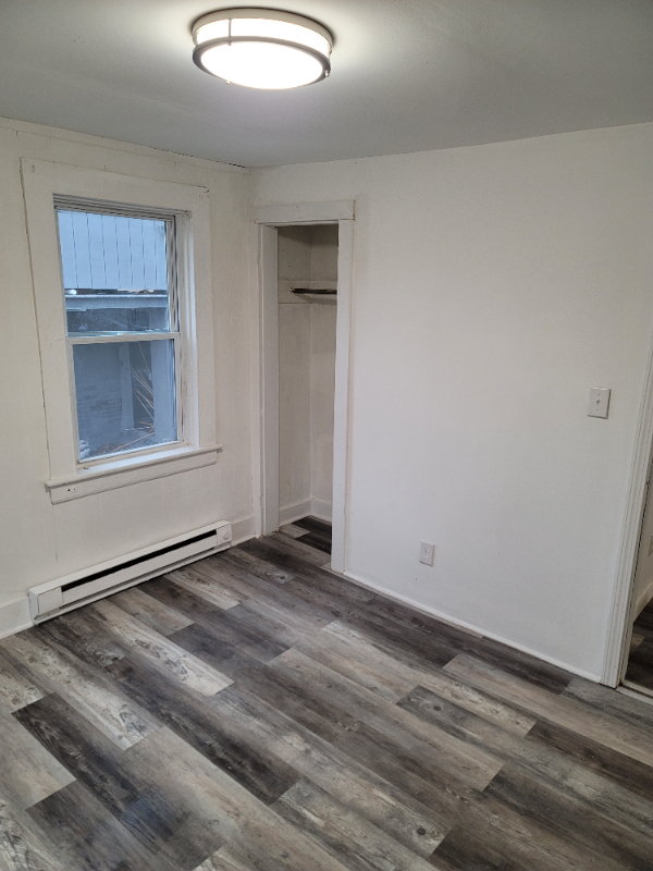 135 Willow St #B - Photo 6 of 32