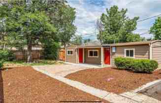 241 1/2 S Grove St - Photo 1 of 1