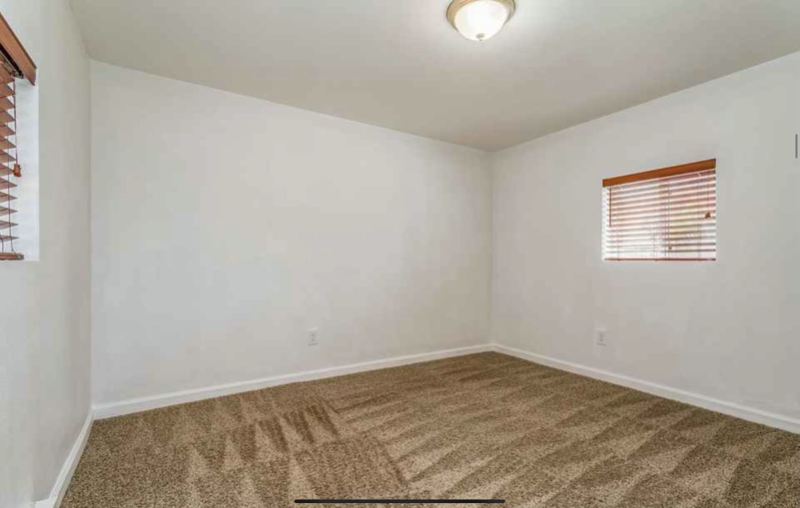241 1/2 S Grove St - Photo 7 of 13
