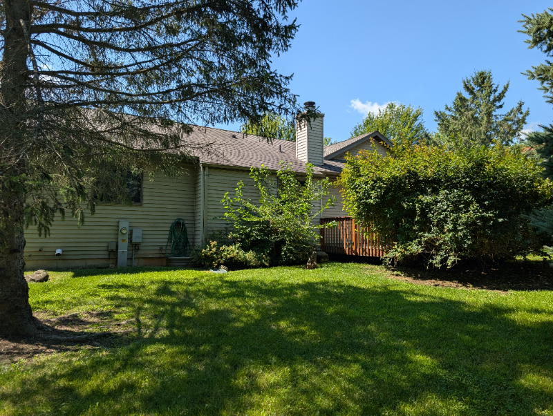 1218 Point O Woods Dr - Photo 4 of 46