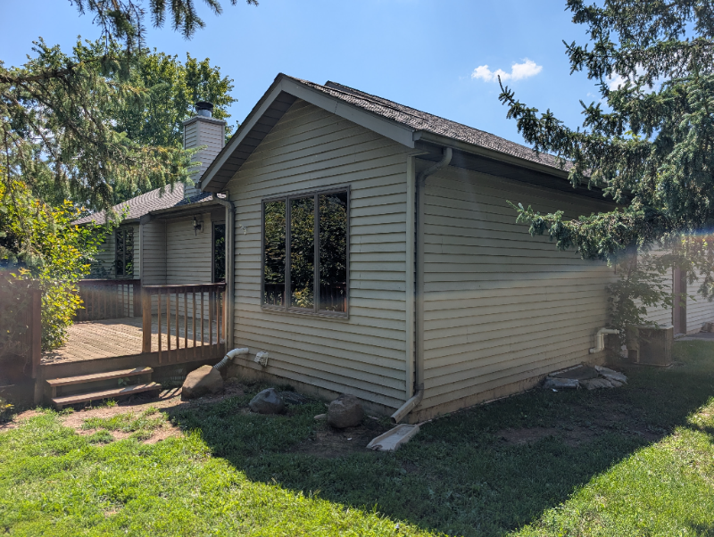 1218 Point O Woods Dr - Photo 5 of 46