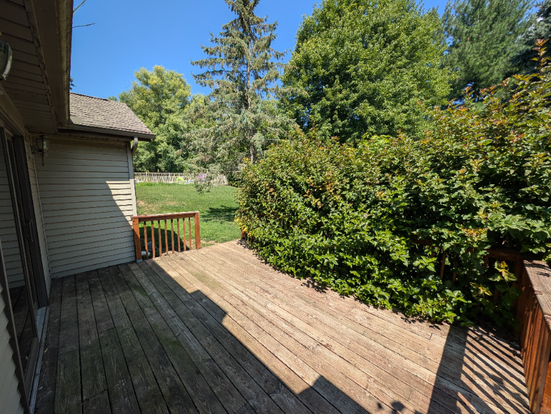 1218 Point O Woods Dr - Photo 7 of 46