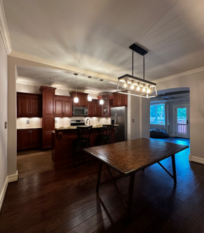 109 N Crenshaw Ave - Photo 4 of 37