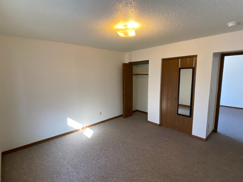 365 Ellis Ave #3 - Photo 6 of 6