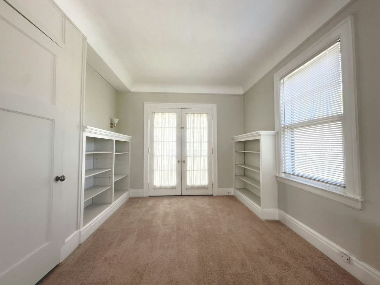 421 Rivard Boulevard, Unit 2 - Photo 5 of 17