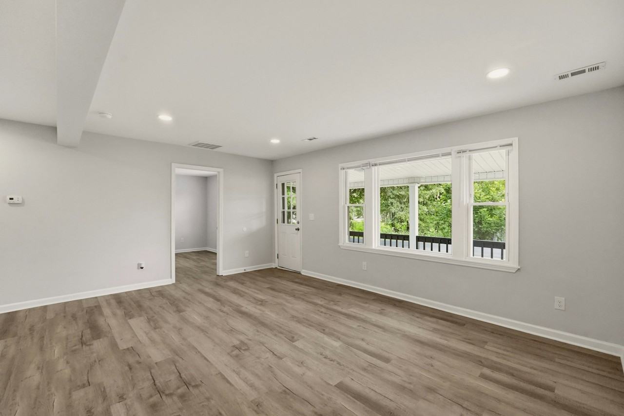 2609 Linda Avenue - Photo 6 of 22