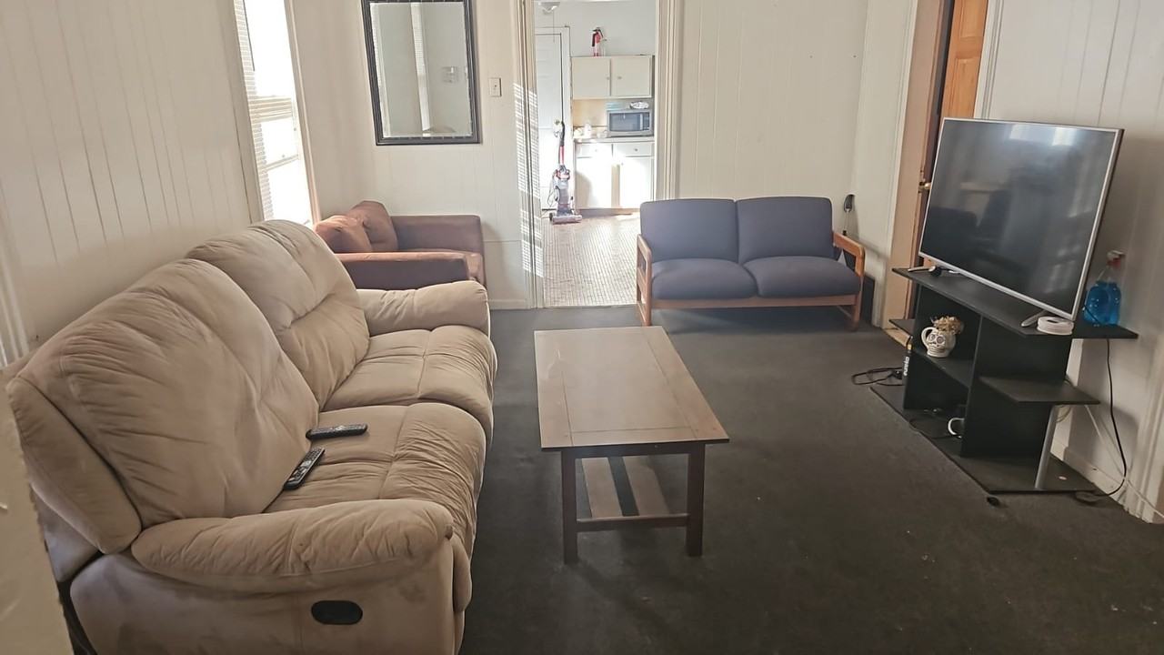 163 Oak St #6 - Photo 6 of 7