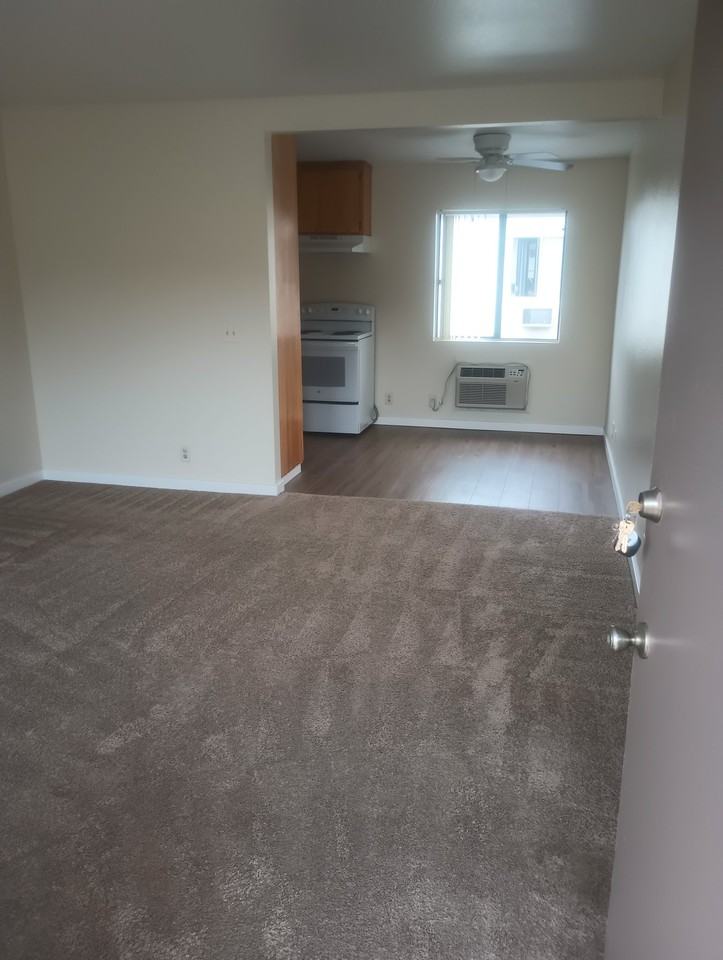 9435 California Ave #43 - Photo 2 of 13
