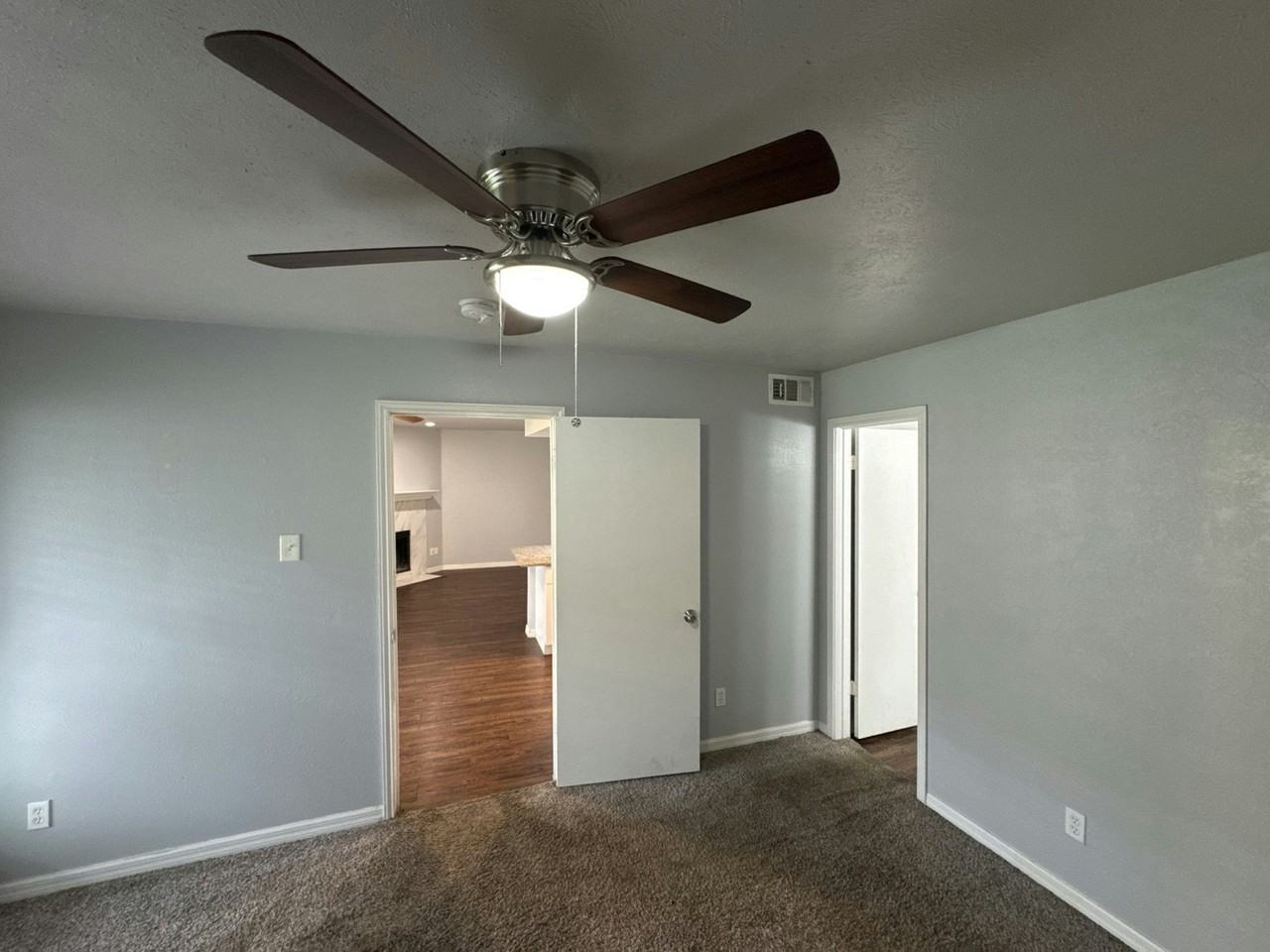 4420 Chaha Road, Unit 203 - Photo 5 of 8