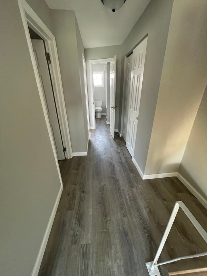 31 Rose Ln - Photo 7 of 15
