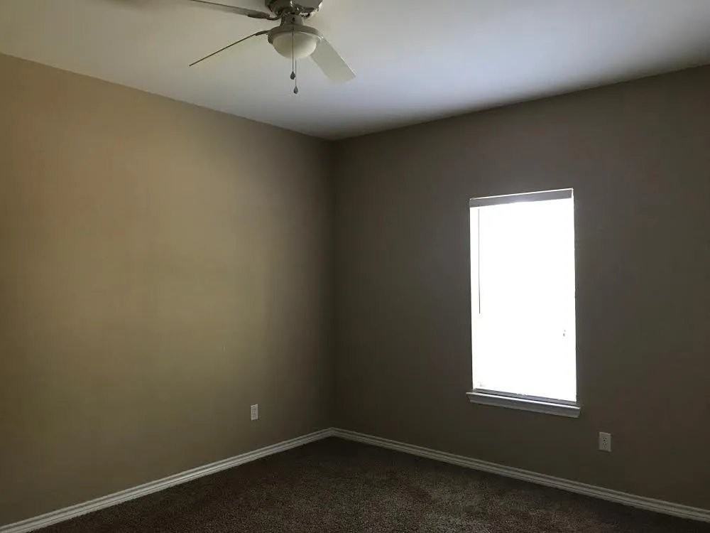 101 Lemons Dr - Photo 5 of 6
