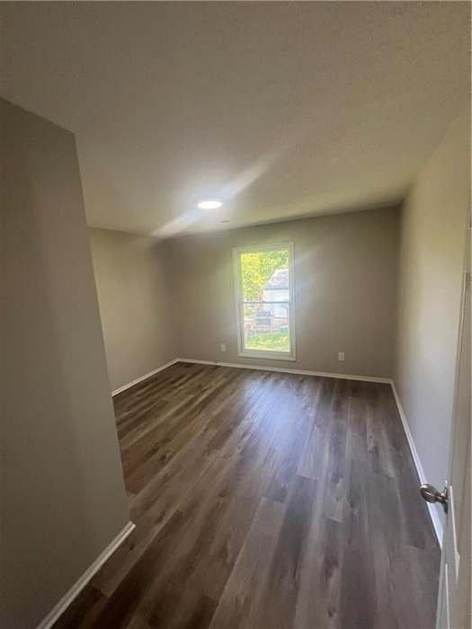 502 N Independence St #A - Photo 3 of 6
