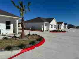 featured image of 1806 Atrium Place Dr #16