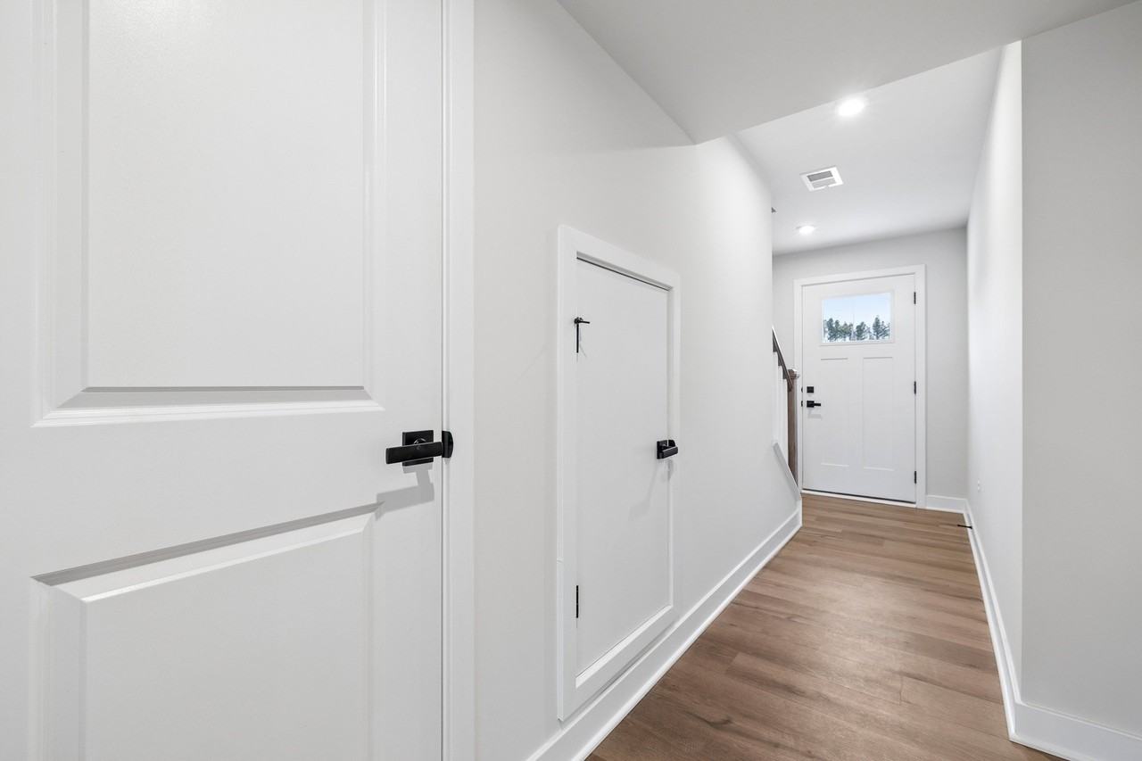 473 Wild Poppy Drive - Photo 3 of 20