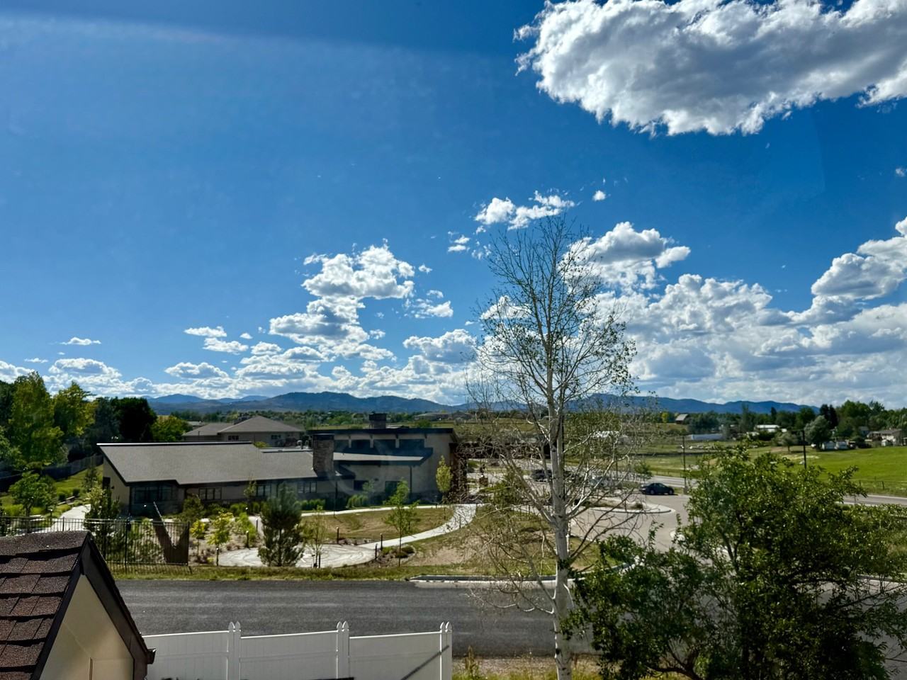 411 Ruby Dr - Photo 6 of 32