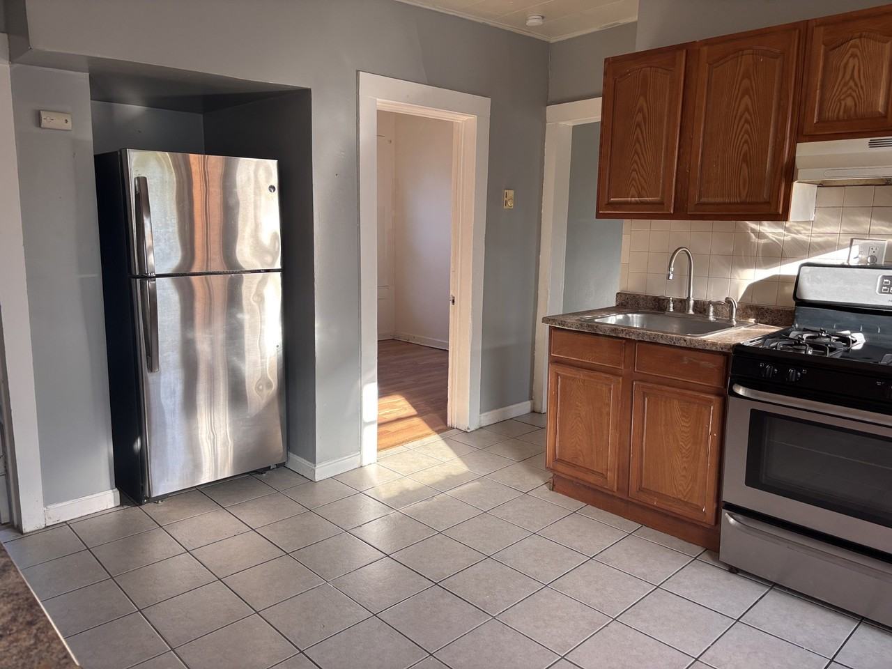 18 Esther St #3 - Photo 2 of 16