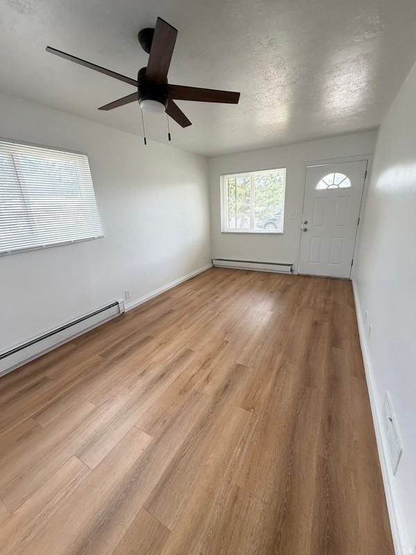 297 E Welby Ave - Photo 3 of 12