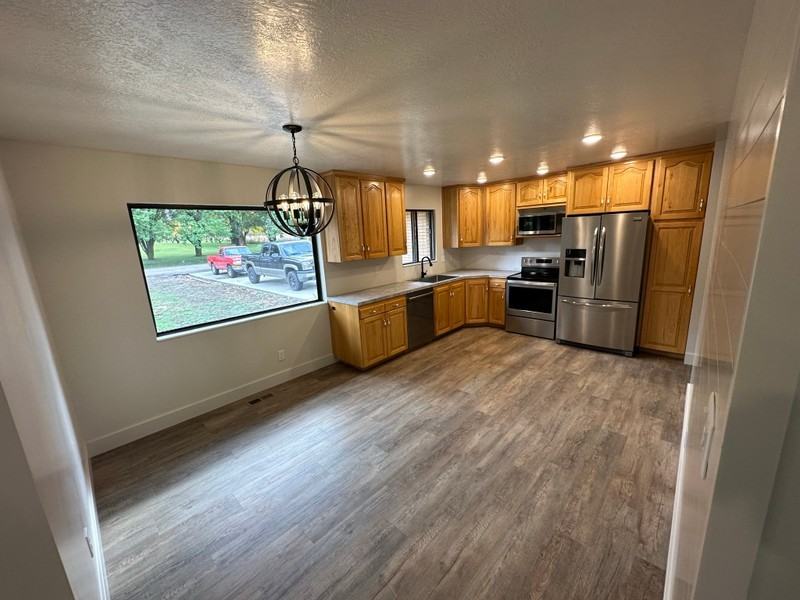 1380 Ws - Photo 2 of 22