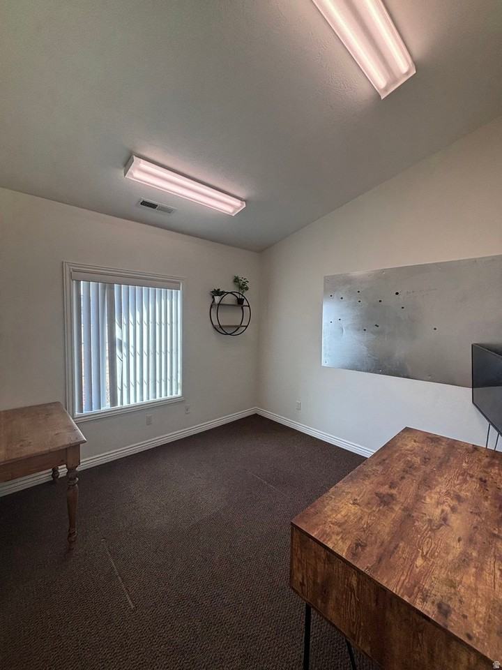 9661 Se #OFC - Photo 2 of 20