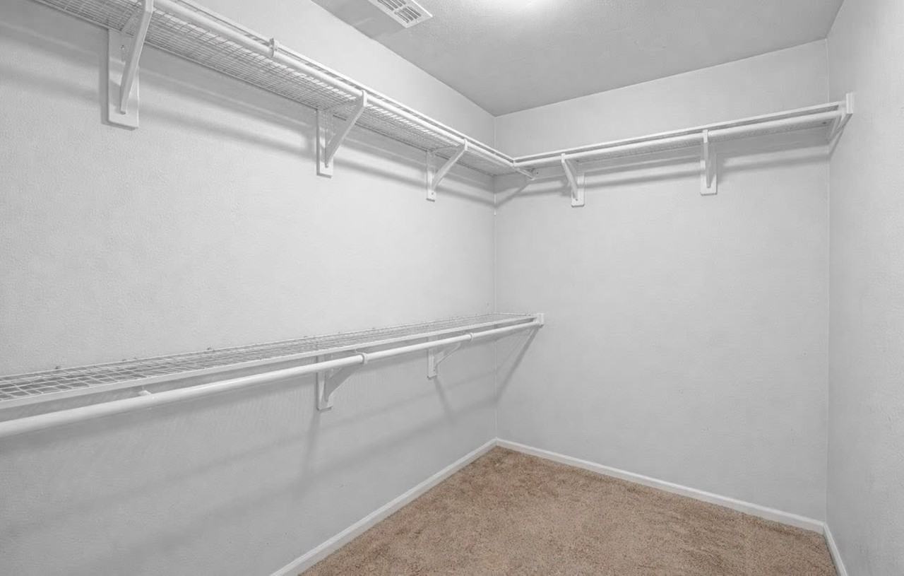 3330 La Terraza Way - Photo 6 of 16
