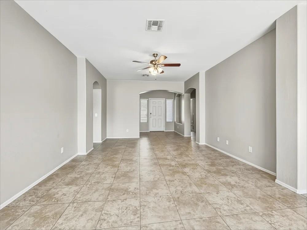 1609 S 79th Ln - Photo 2 of 13