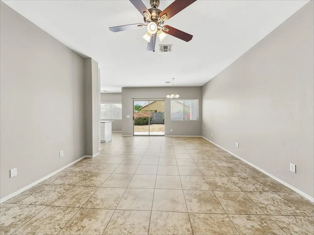 1609 S 79th Ln - Photo 3 of 13