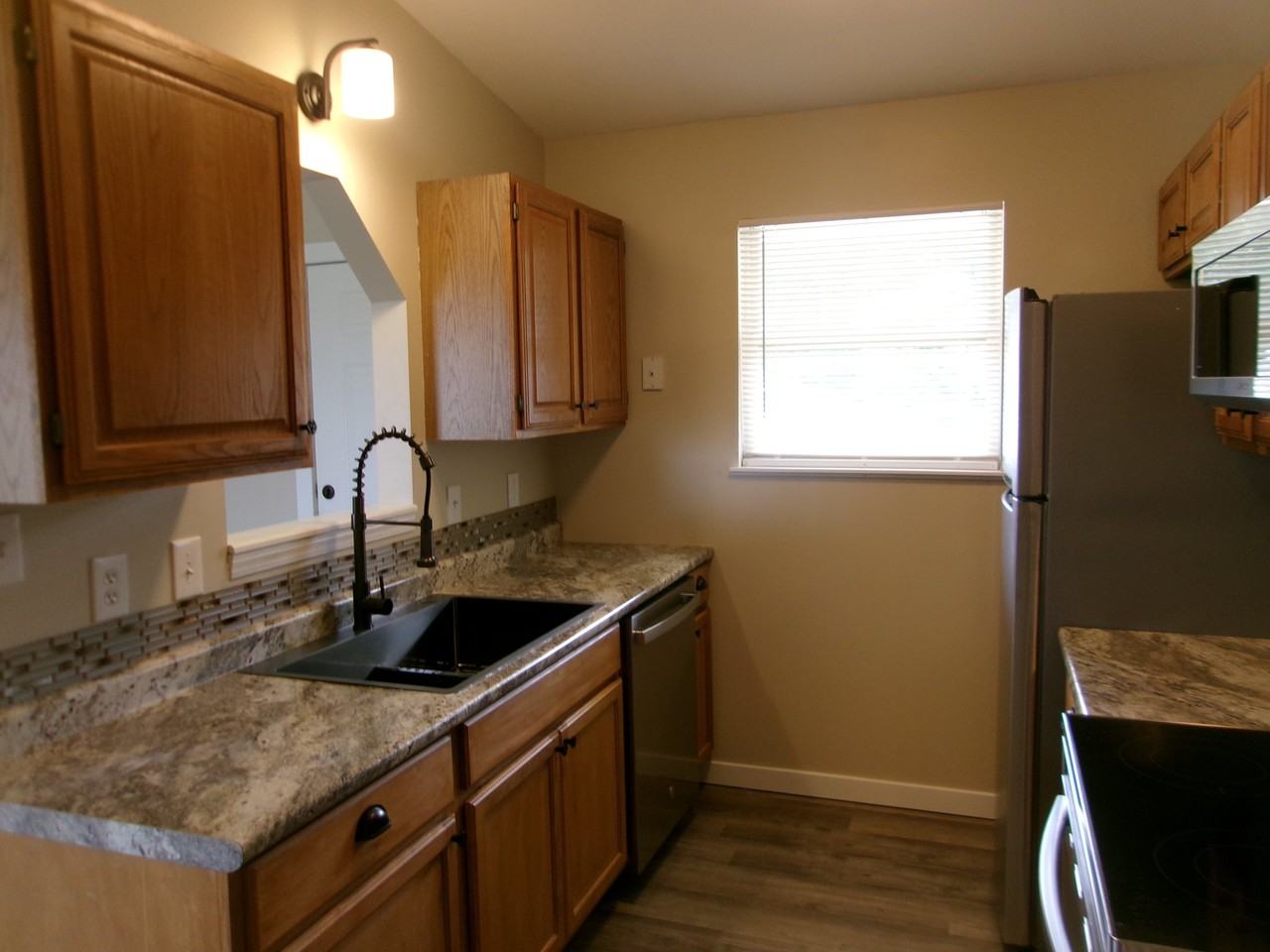 307 Palomino Ln - Photo 6 of 11